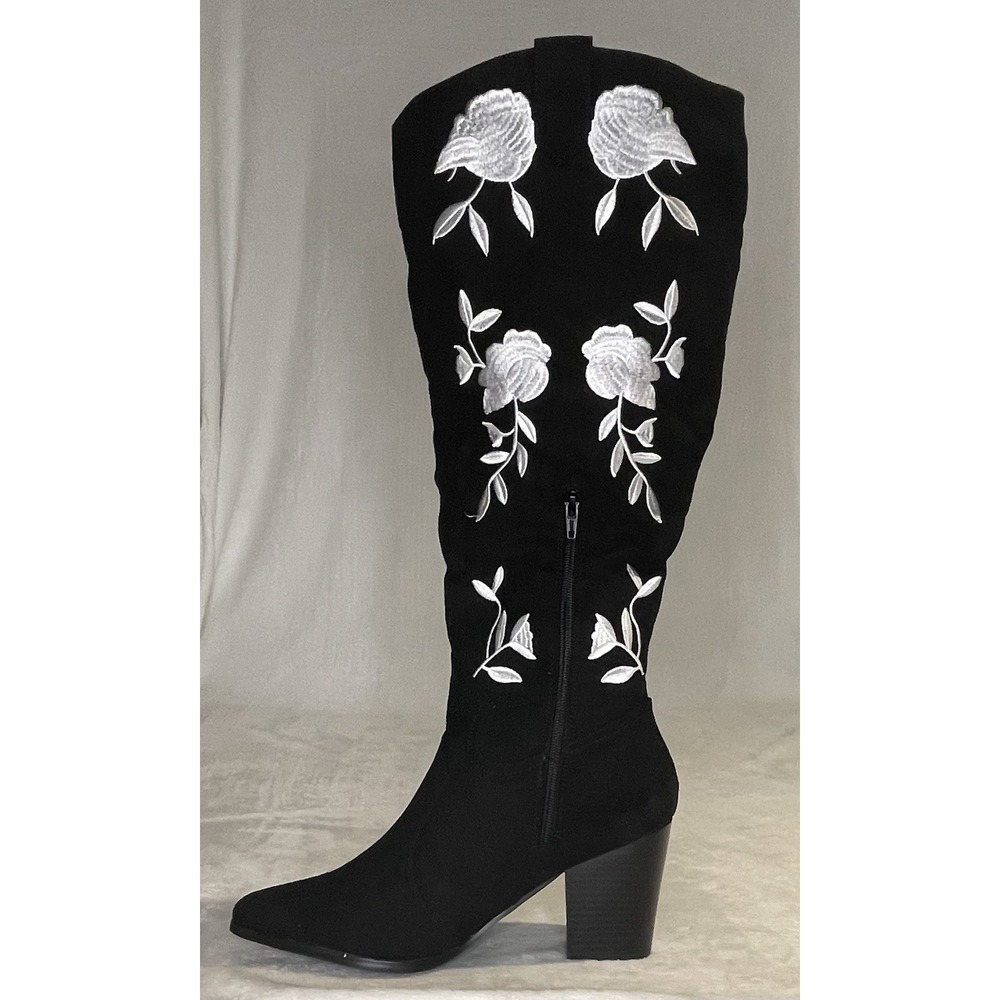 Just Fab Ropa Size 11 Heeled Boots Western Style Black White Floral Embroidery